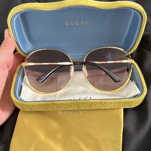 Gucci Interlocking G Logo Round Sunglasses